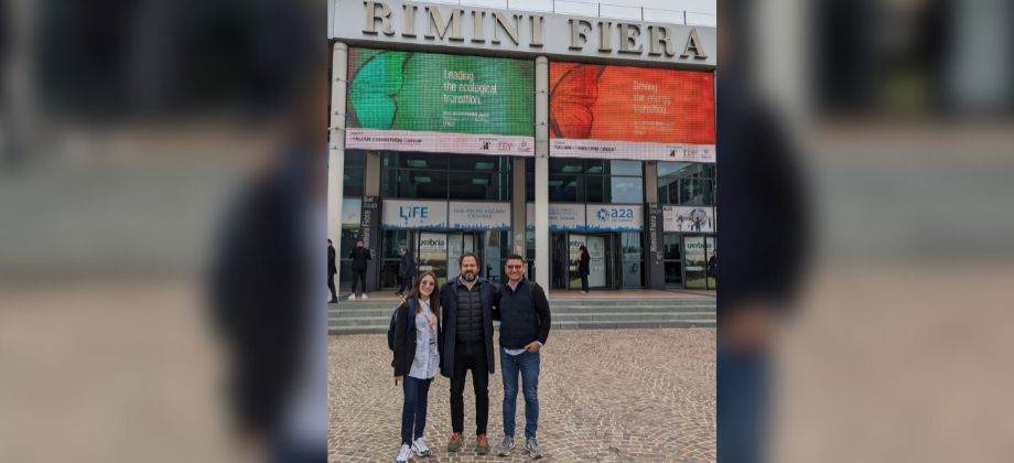 Directora comercial de Gaia, Lina Marcela Vargas; Consejero comercial de la Embajada, Pablo Federico Ibarguen; Director de la empresa Gaia, Iván Gómez