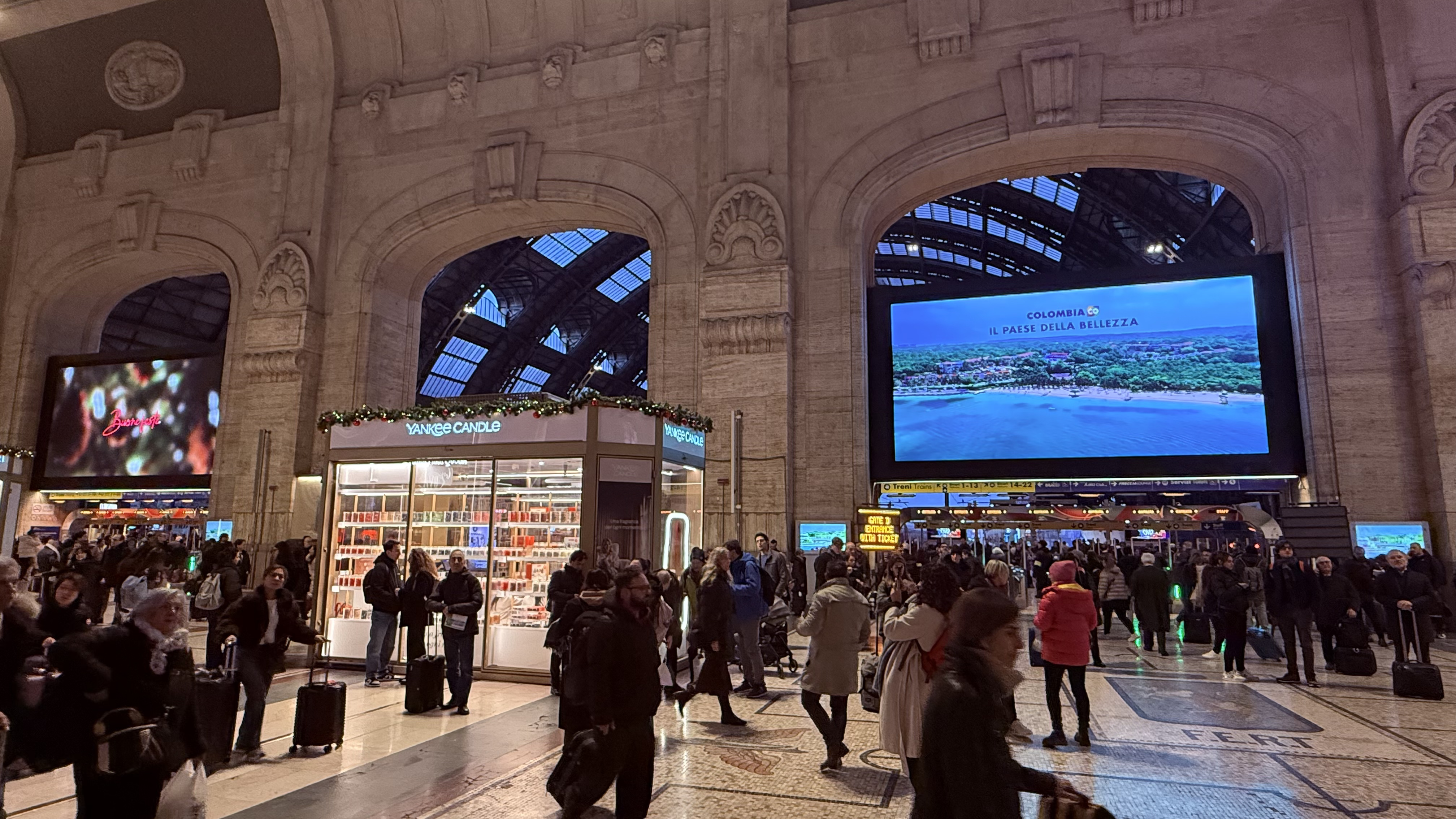 Colombia, el destino que brilla en las estaciones de tren de Italia de la mano de ProColombia y Alpitour