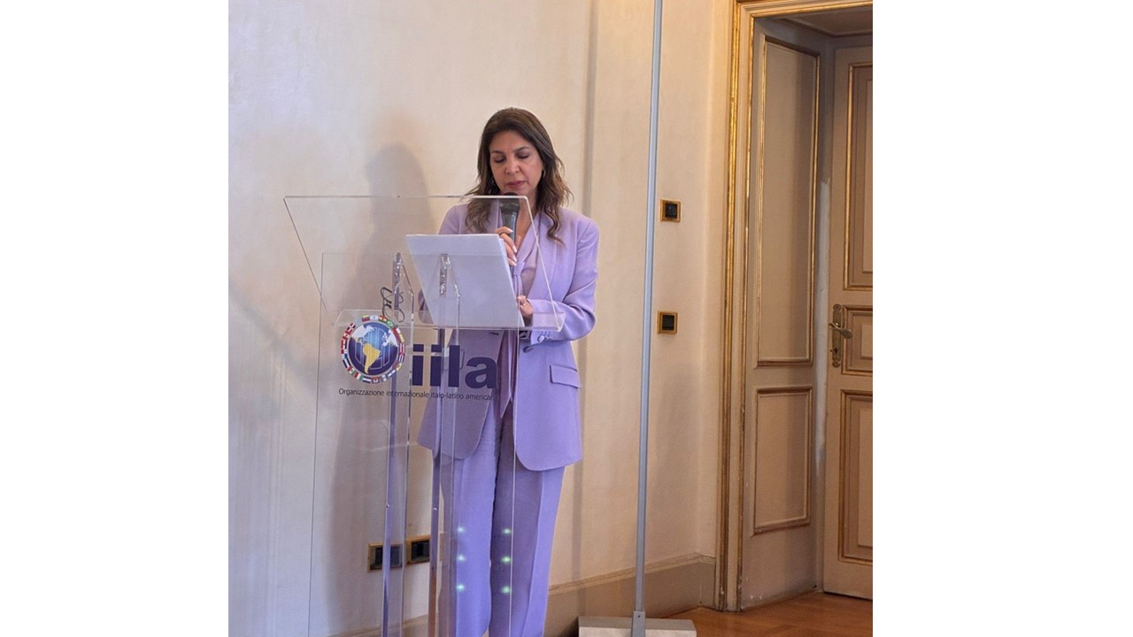 La Embajadora de Colombia en Italia inaugura conferencia de alto nivel sobre el Papel y los retos de la mujer en los altos cargos gubernamentales
