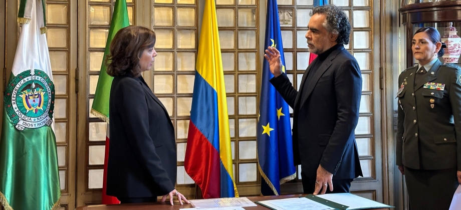 Armando Benedetti tomó posesión como Embajador, Representante Permanente de Colombia ante la Organización de las Naciones Unidas para la Alimentación y la Agricultura (FAO)