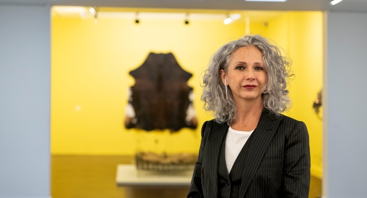 La artista Luz Lizarazo representa a Colombia en la primera Bienal de Arte de Malta con el apoyo de la diplomacia cultural 