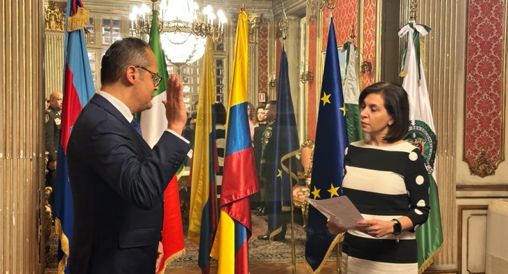 Nuevo Cónsul General de Colombia en Roma toma posesión de su cargo 
